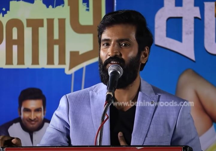 no need to degrade anyone in films Santhanam, Sabhaapathy speech