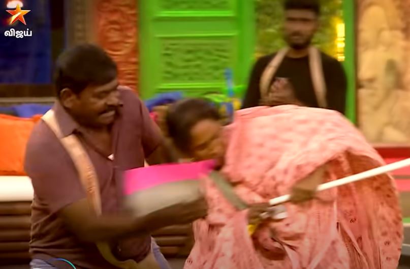 pavani hugs raju ciby even after a strong fight biggboss