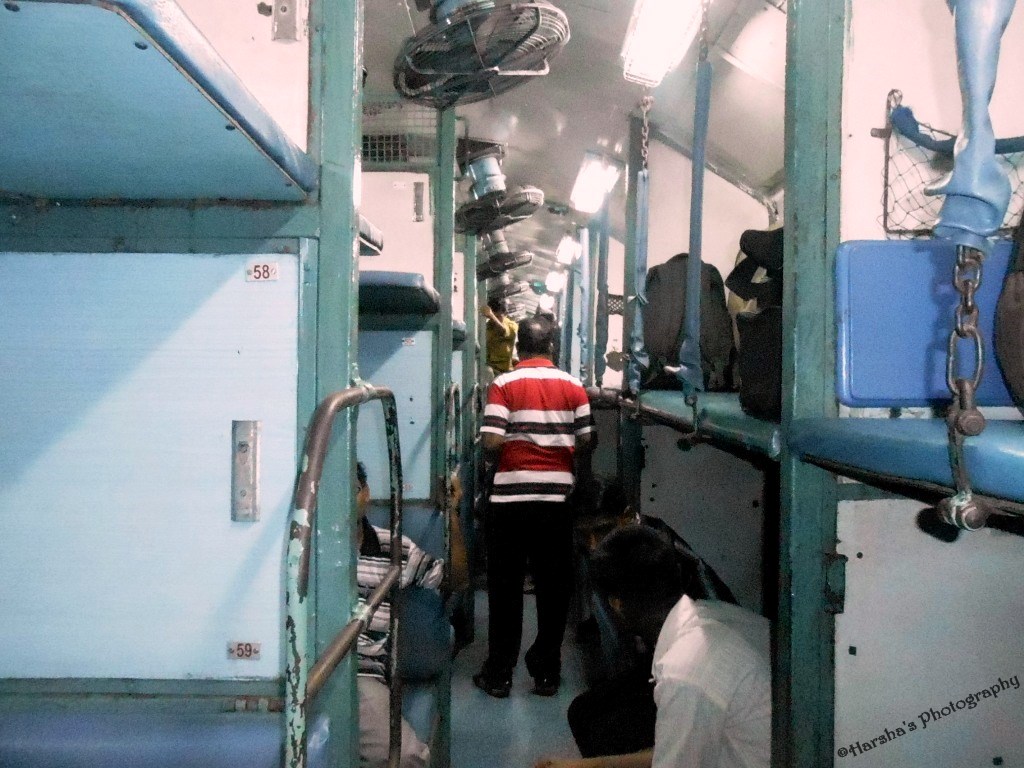 Man arrested for steals money from passengers on train Chennai Central