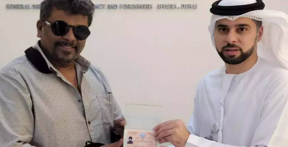memes about R Parthiepan receive Golden Visa from UAE