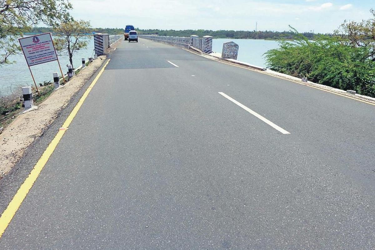 chenani allocation for six way road in ecr by tamilnadu govt
