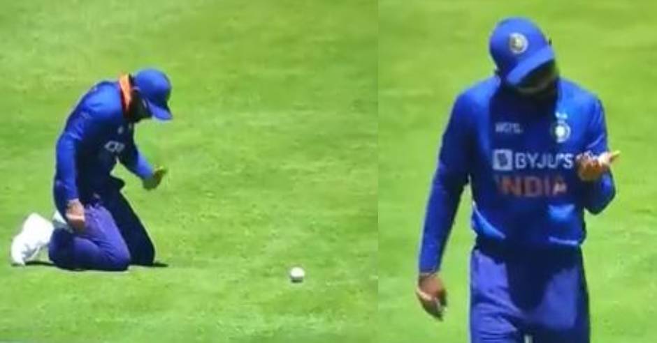 Virat Kohli finger injured during IND vs SA 1st ODI match