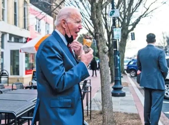 american president joe biden have ice cream as a child in public 