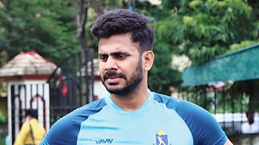 manoj tiwary questions kl rahul appointment as captain in odi