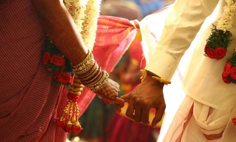 Indian bride teaches groom video தாலிகட்ட சொல்லித்தந்த மணப்பெண் 