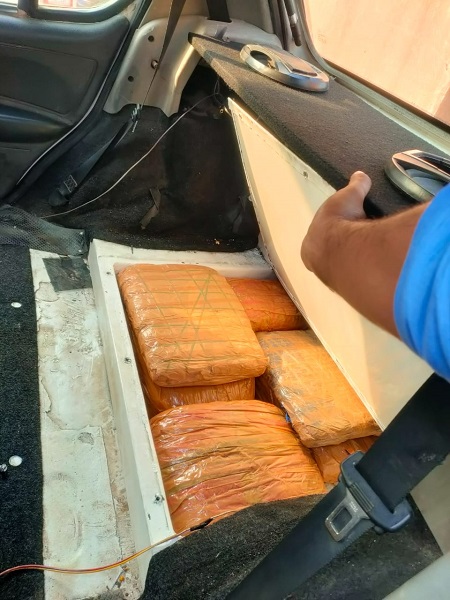 Smuggling of 22 kg of cannabis under car seat in Kanchipuram
