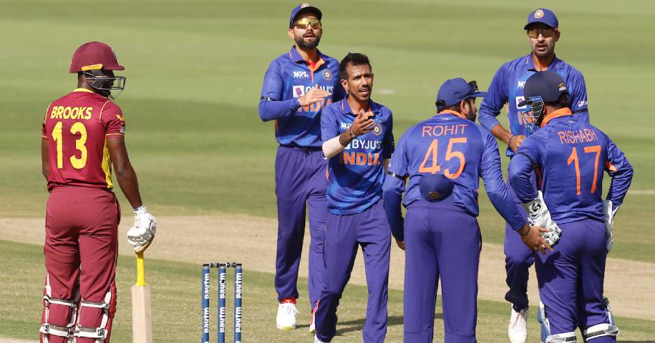 Virat Kohli convinced Rohit Sharma to take review in 1st ODI