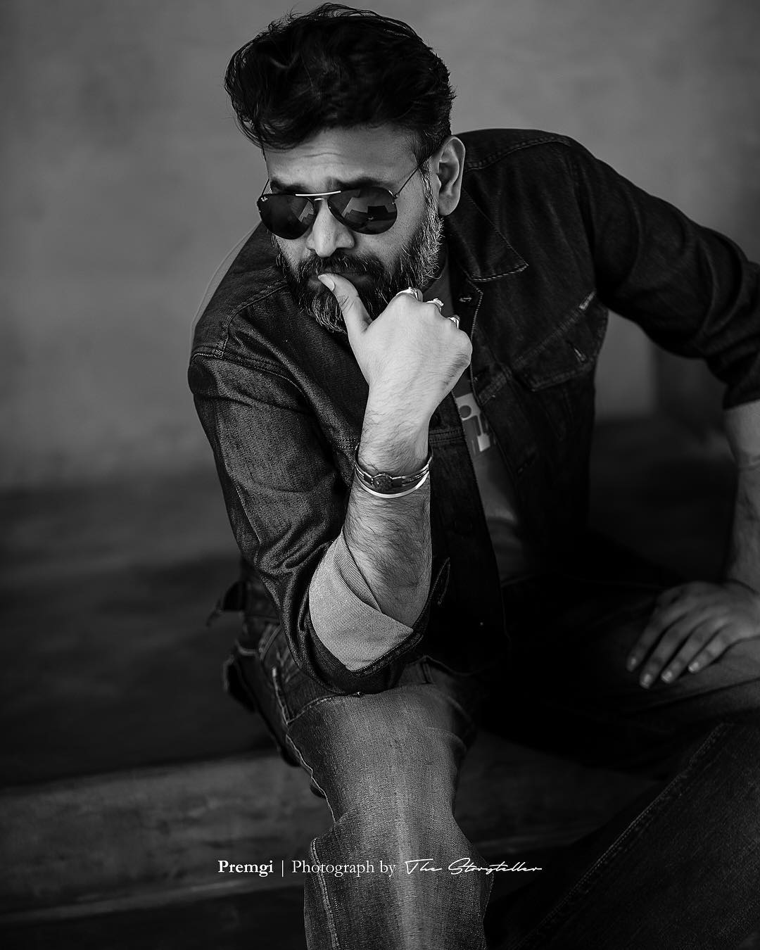 Is Premgi in love with this singer? Official word here; viral pic singer Vinaita