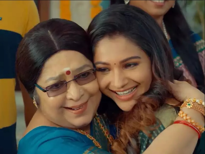 Actress Sharanya Turadi turns emotional as Vaithegi Kathirunthal goes off air