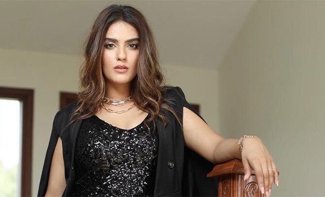 This young Tamil actress arrested for abusing policemen and rash driving; details ft Kavya Thapar