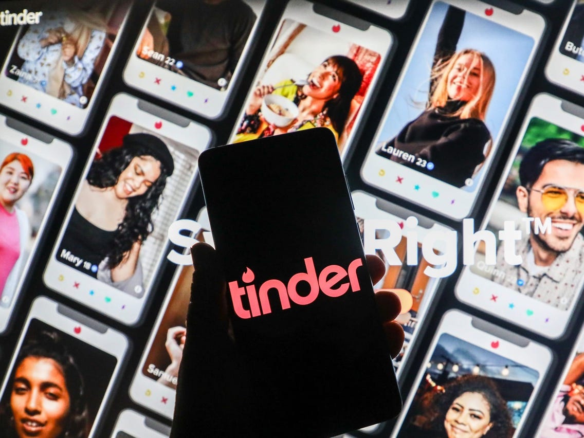 young man who fell in love with the Tinder dating app