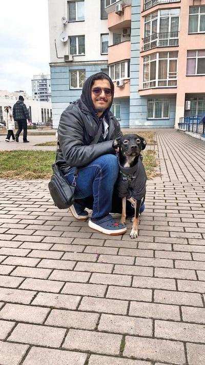 indian student refuses to get out from ukraine for his pet