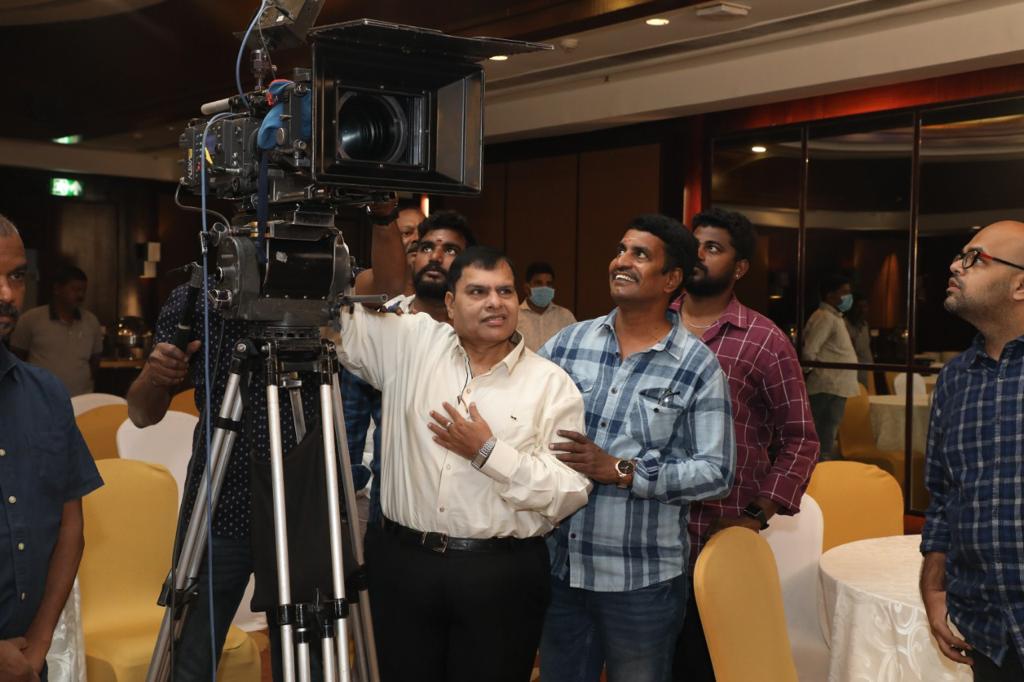 Hansika to feature as a young scientist in her next with this popular director; science fiction