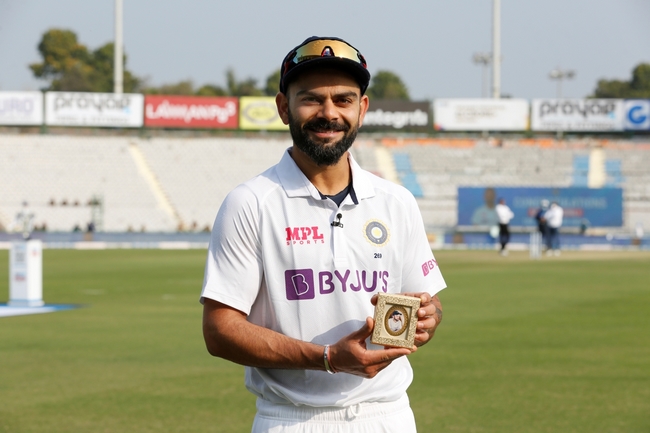 Rohith Sharma surprise action made kohli shy and smile