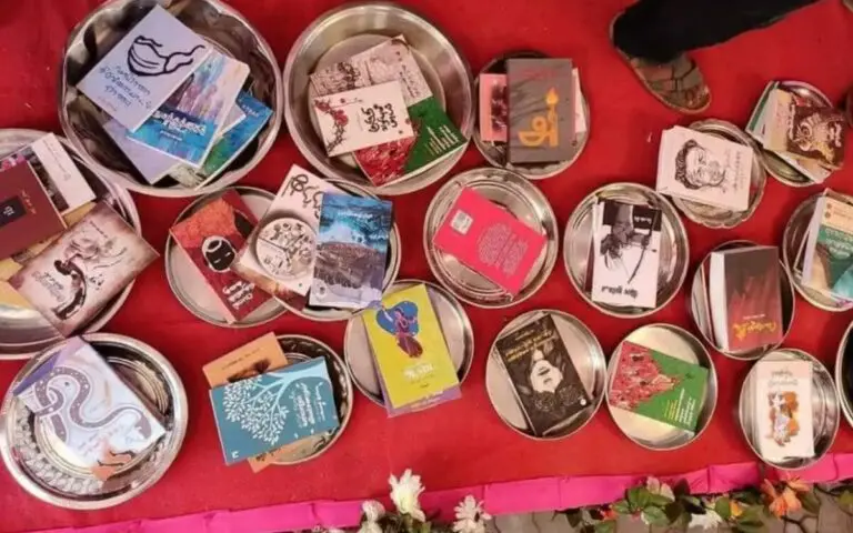Friends gifted 200 more books to newly wedding Groom
