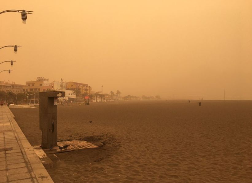 Sky Turns Orange because of a Dust Storm from Sahara dessert 