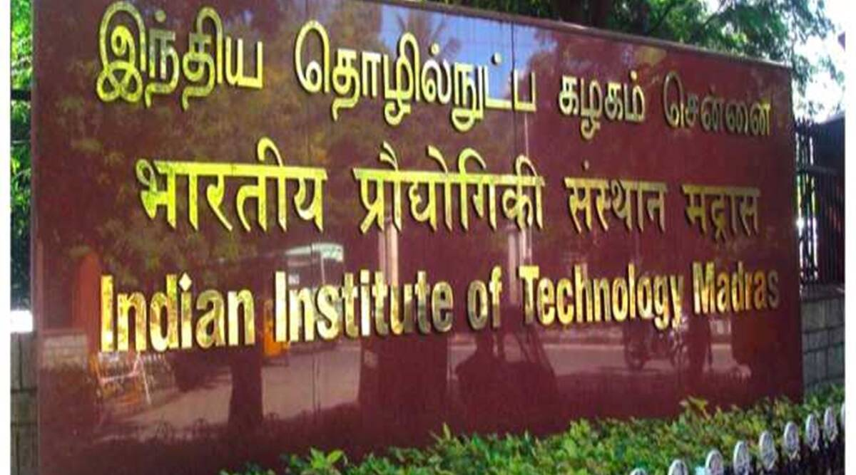  Chennai IIT Students got award for Research in Hyperloop 