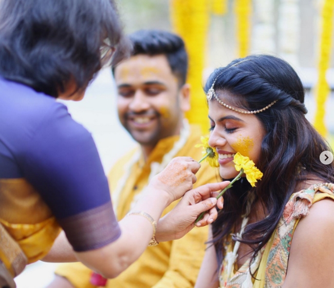 married Singer swathaga Arabic kuthu reels with sister 