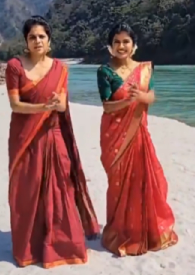 married Singer swathaga Arabic kuthu reels with sister 