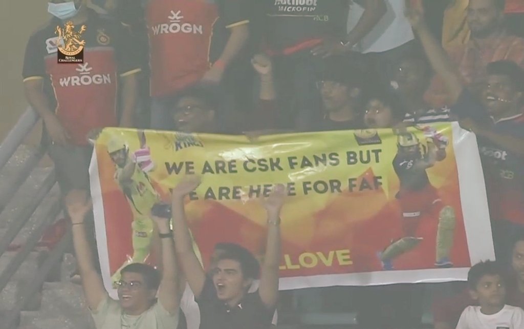 CSK fans special banner to faf du plessis gone viral
