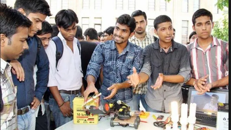 New Engineering colleges will not be allowed until 2024 says AICTE