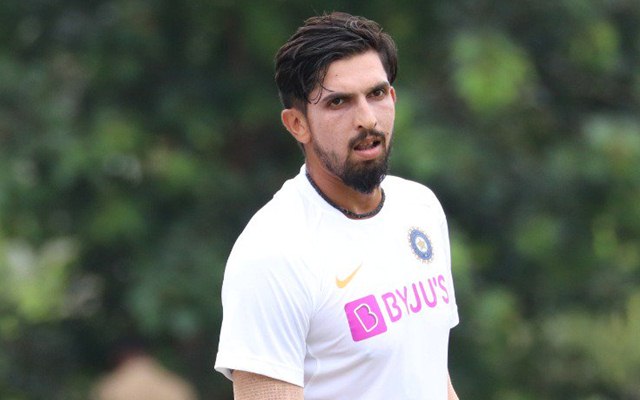 Fans react after seeing ishant sharma in virtual guest box