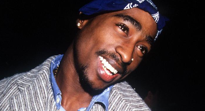 Rapper Tupac teenage love letters sold at auction