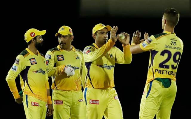 Amit mishra fun reply after fan asked to join csk