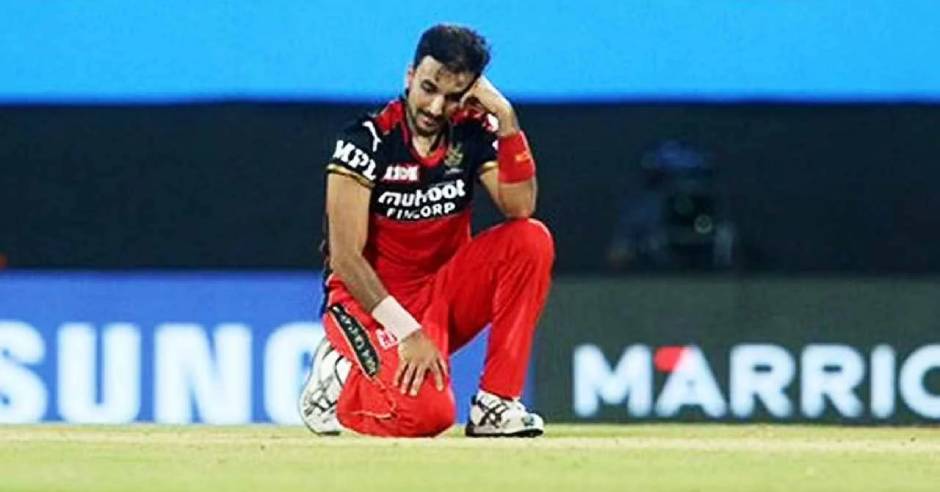 RCB pacer Harshal Patel leaves for home after his sister dies
