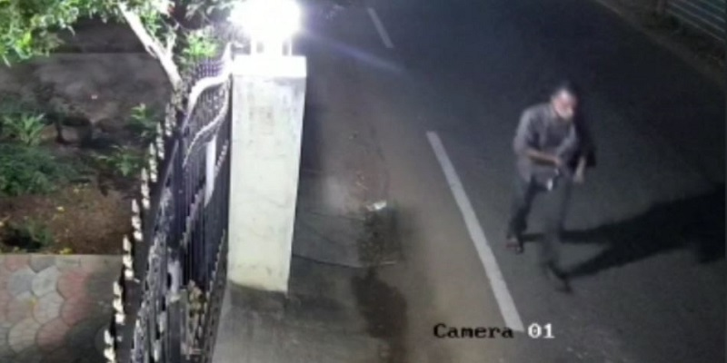 Series Thief Caught by CCTV Camera Footages