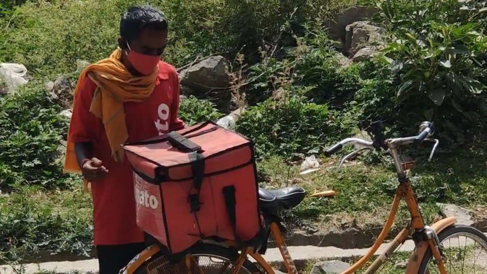 Food delivery man gets a bike after customer posts his story online
