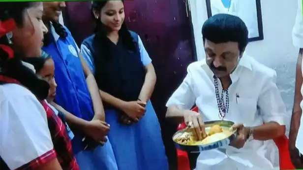 CM Stalin Attends feast in narikuravar people house avadi