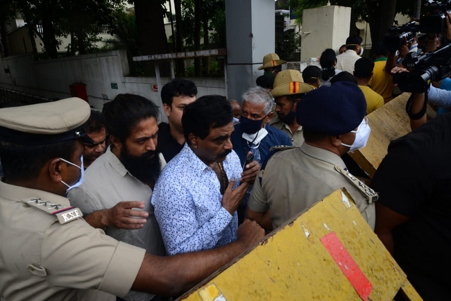 Actor puneeth wished KGF team release viral video 