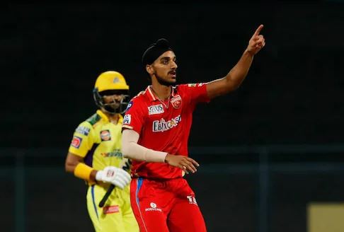 Aakash chopra says arshdeep is best death bowler in ipl 2022 