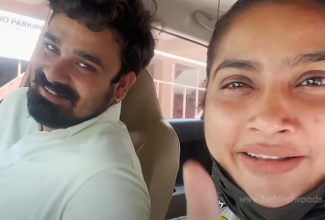 Myna nandhini latest prank to her parents went viral