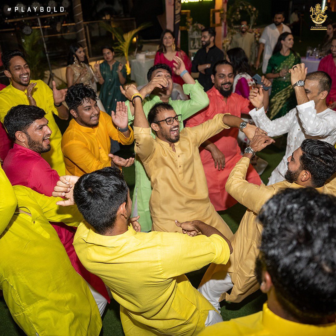 virat kohli super dance at Maxwell wedding reception mumbai