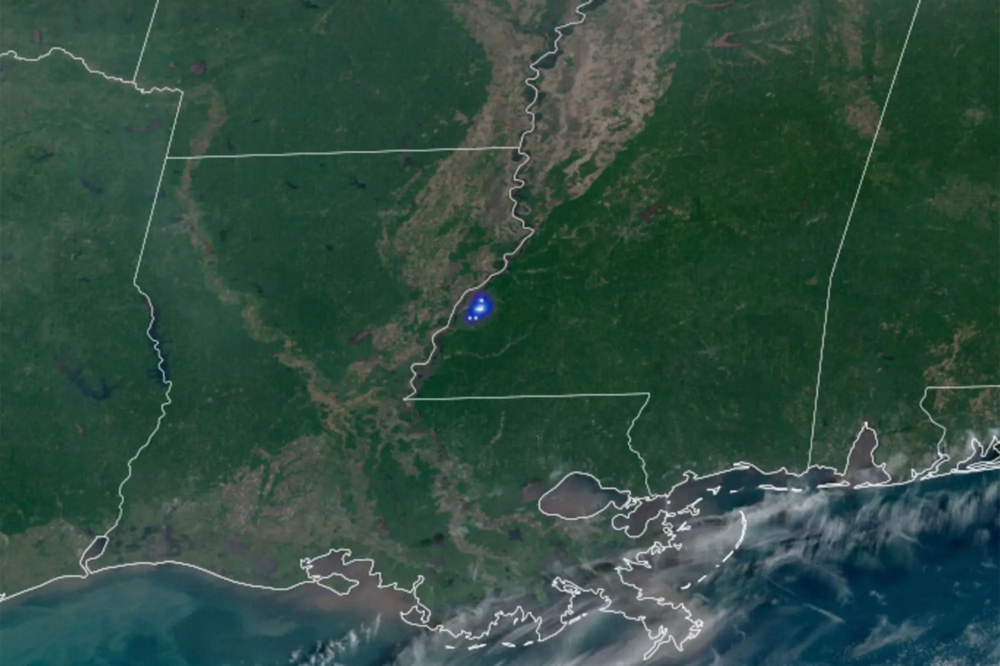 Fireball spotted over southern Mississippi USA