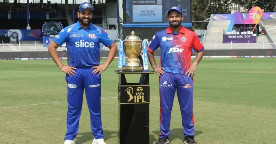 RCB desperately want MI to beat DC, Here is the reason