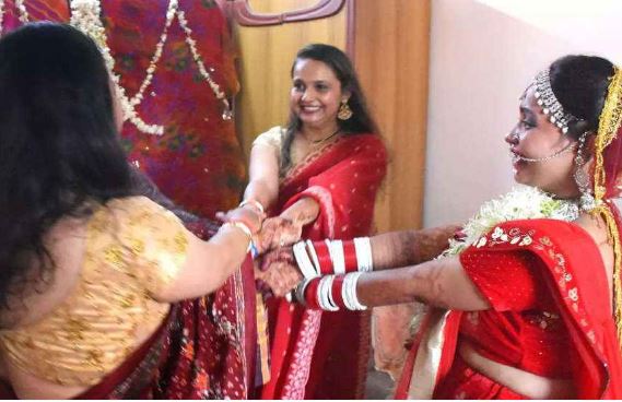 Kshama Bindu marries herself in Gujarat first sologamy