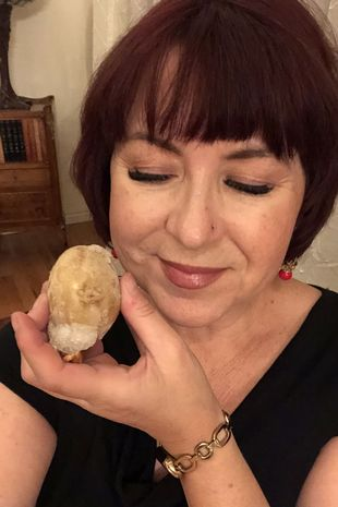 Woman keeps smiling potato in the freezer for 5 years