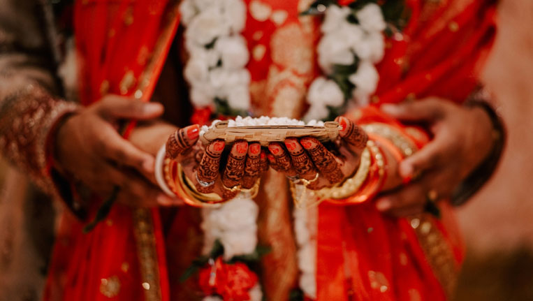 woman flee after 45 days of marriage with cash and jewels