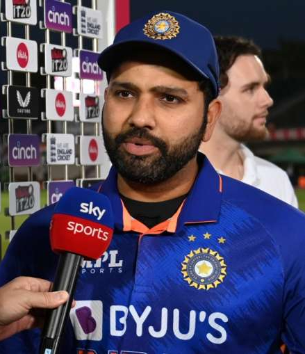 Rohit sharma about virat kohli place in indian team
