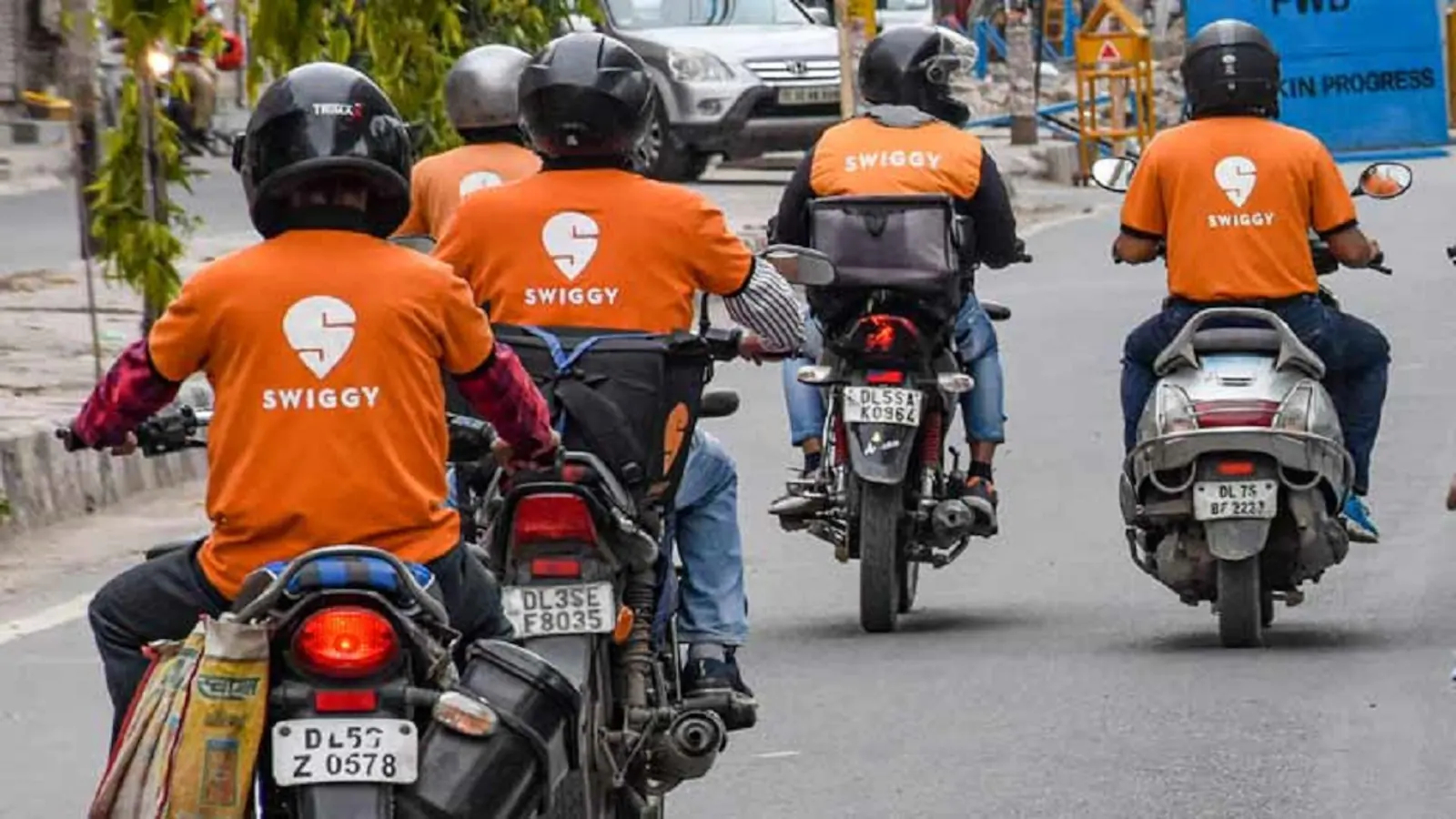 swiggy finds man in horse says he is not delivery guy
