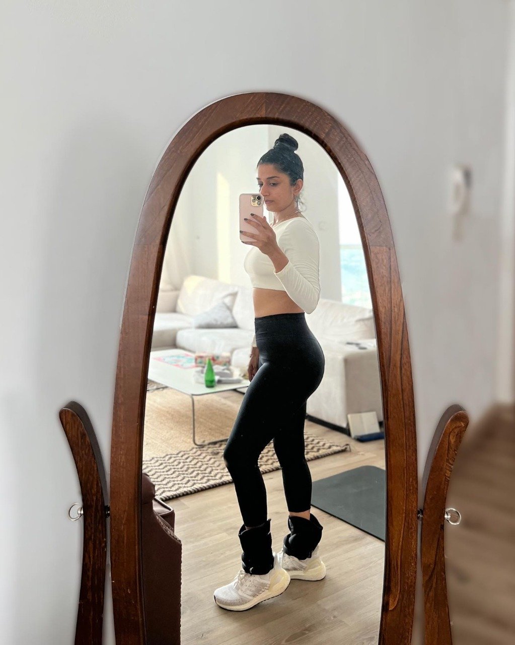 Meera Jasmine Latest Fitness Selfie Photos Storms Social Media