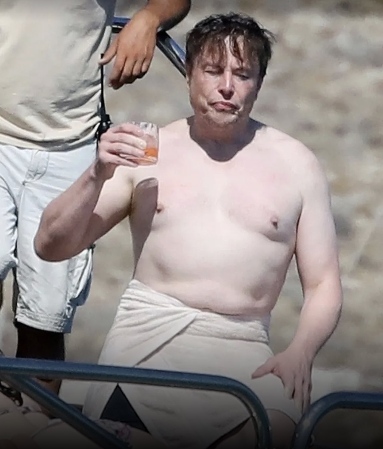 Elon musk shirtless pic from greece gone viral 