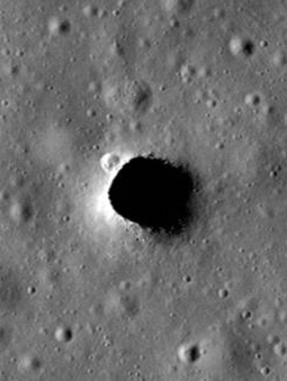 Nasa finds pits with comfortable weather on Moon