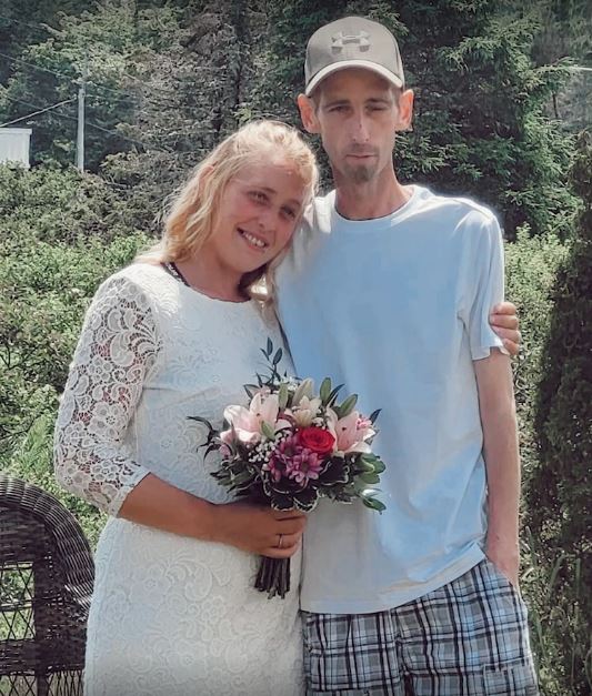 canada man have 48 hours let to live girlfriend married him