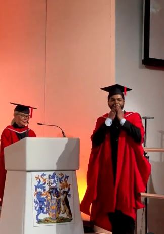 father graduation ceremony little one cheers up video gone viral