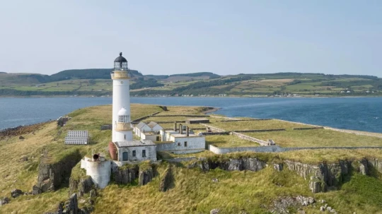 Entire Scottish island on sale for 350k euros