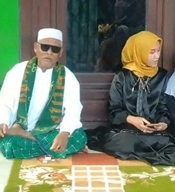 Indonesia 65 yr old man married young girl now separated sources
